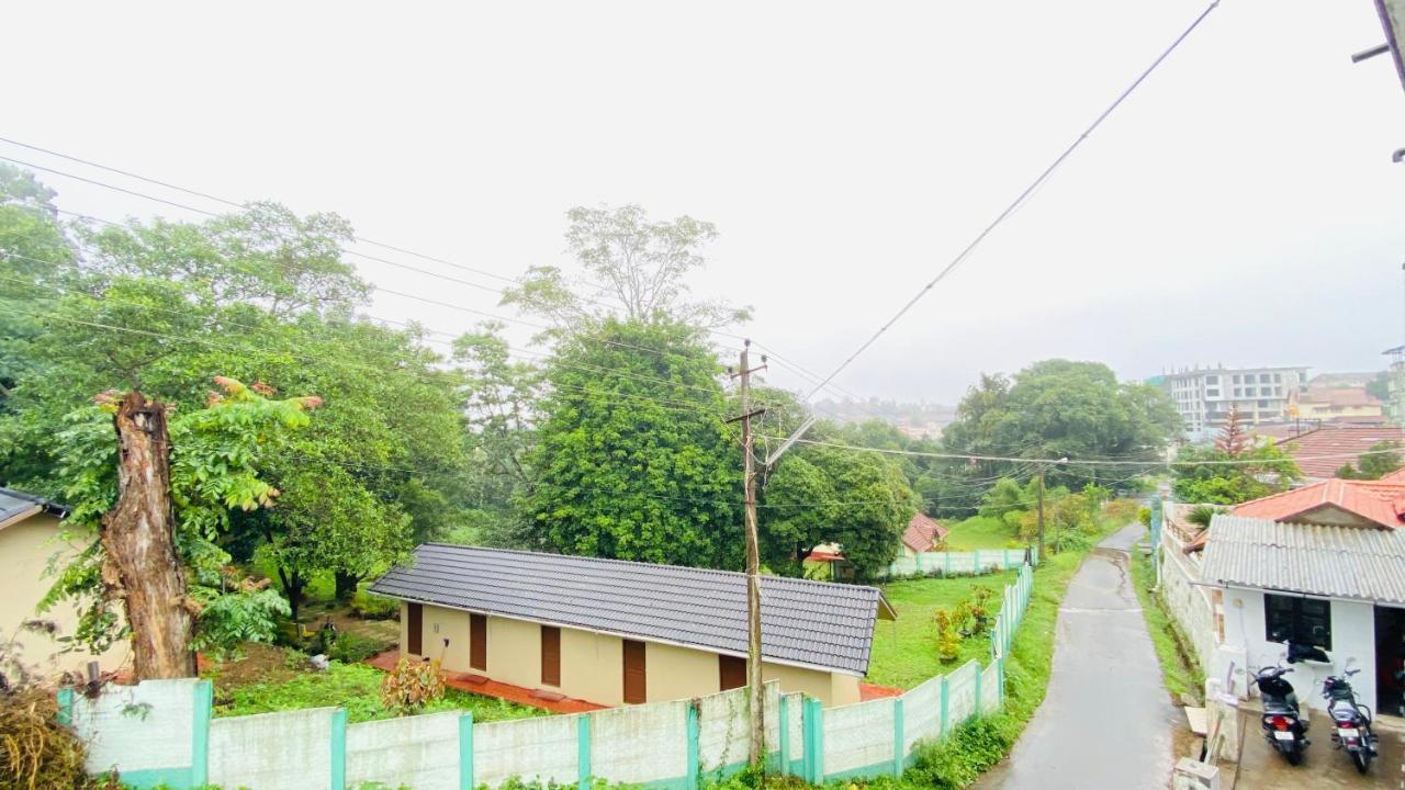 Hotel Caveri Inn 马迪凯里 外观 照片
