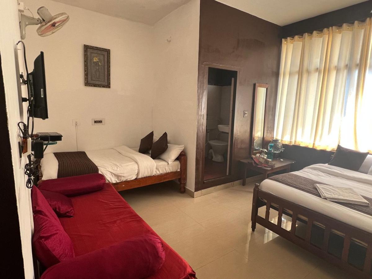 Hotel Caveri Inn 马迪凯里 外观 照片
