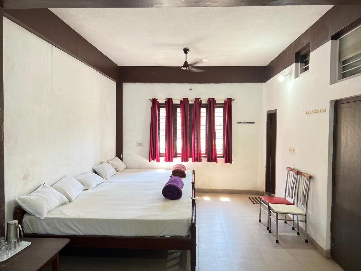 Hotel Caveri Inn 马迪凯里 外观 照片